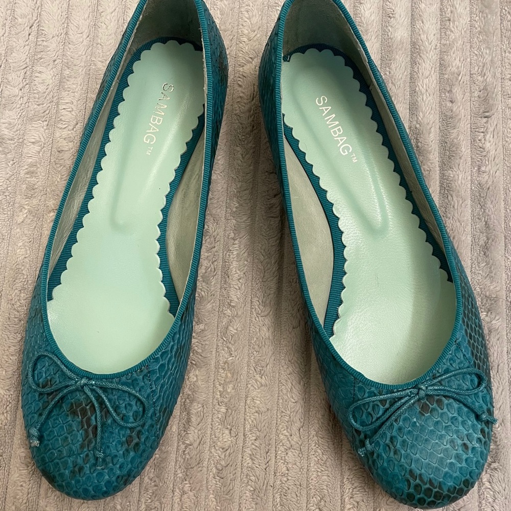 SAMBAG Blue Snake Embossed Leather Sz 39